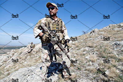 دانلود عکس سرباز در منطقه جنگی