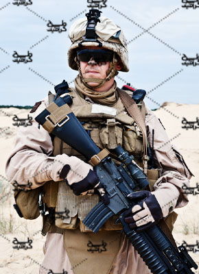 دانلود عکس سرباز با تفنگ