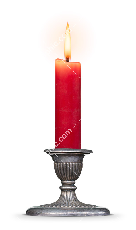 عکس دوربری شمع قرمز رنگ و جا شمعی